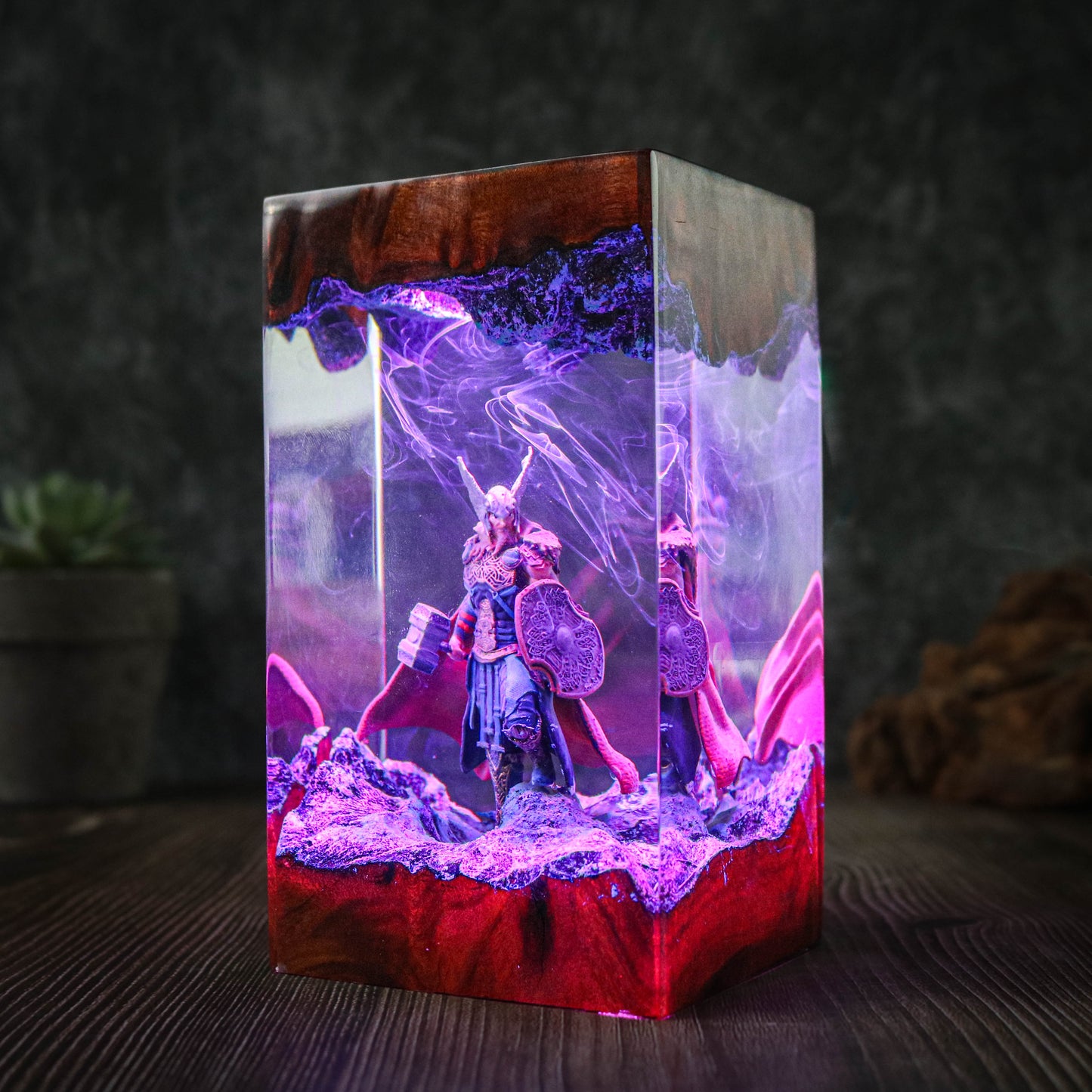 Thor resin epoxy night light