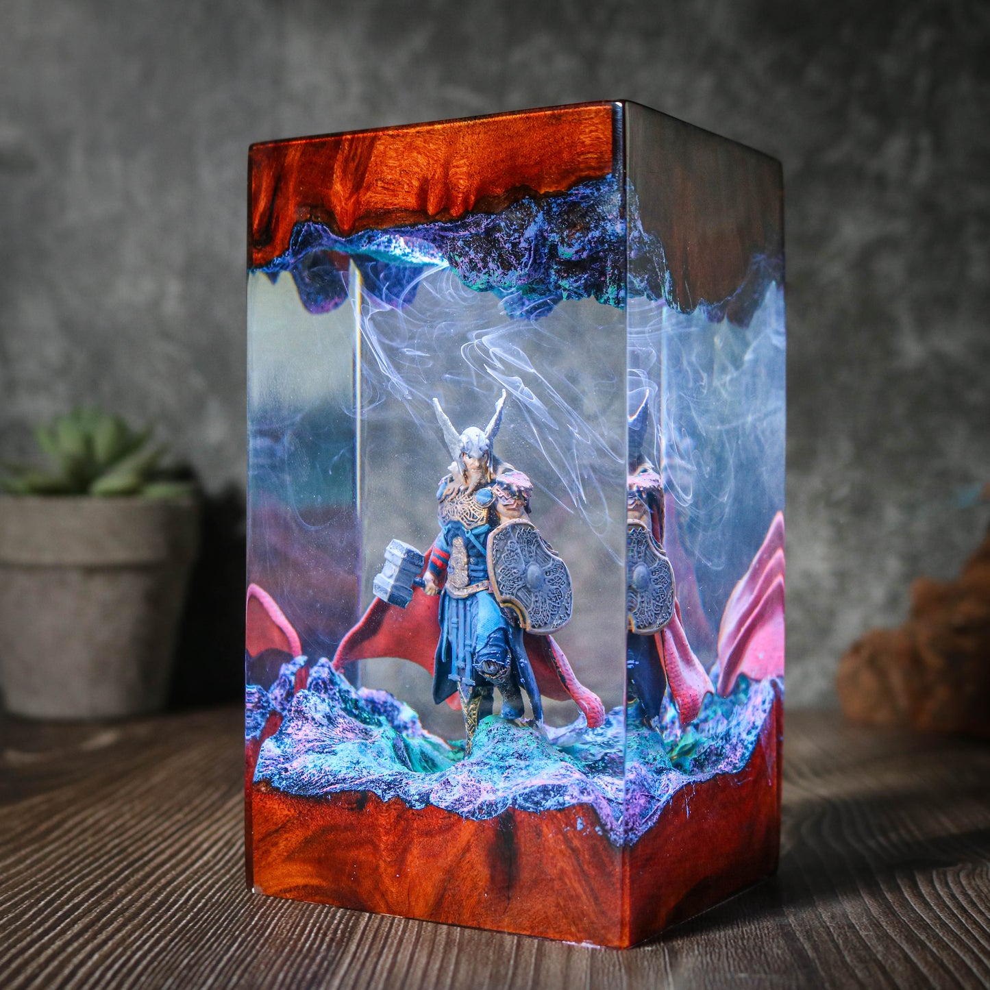 Thor resin epoxy night light