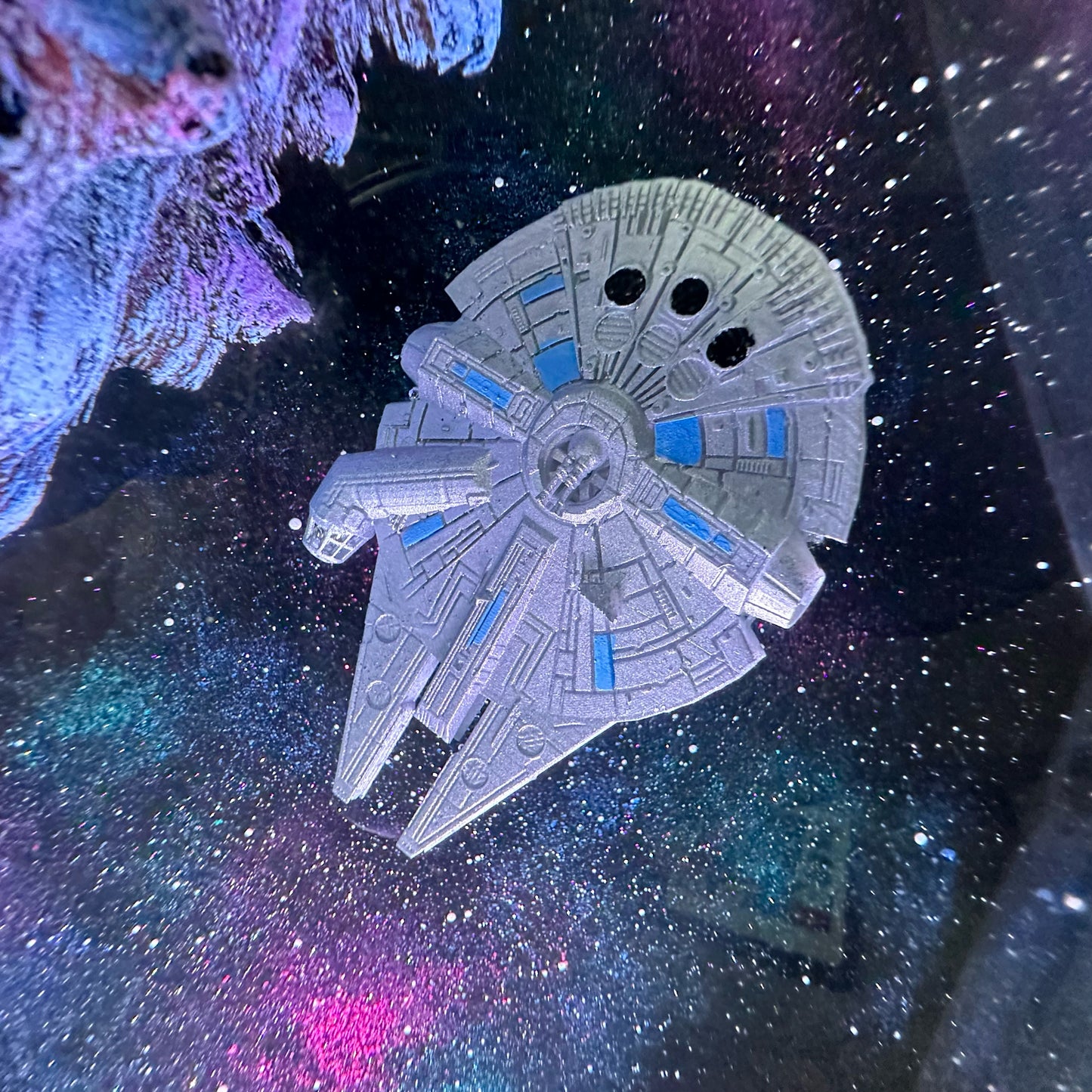 Aliens and astronauts resin lamp