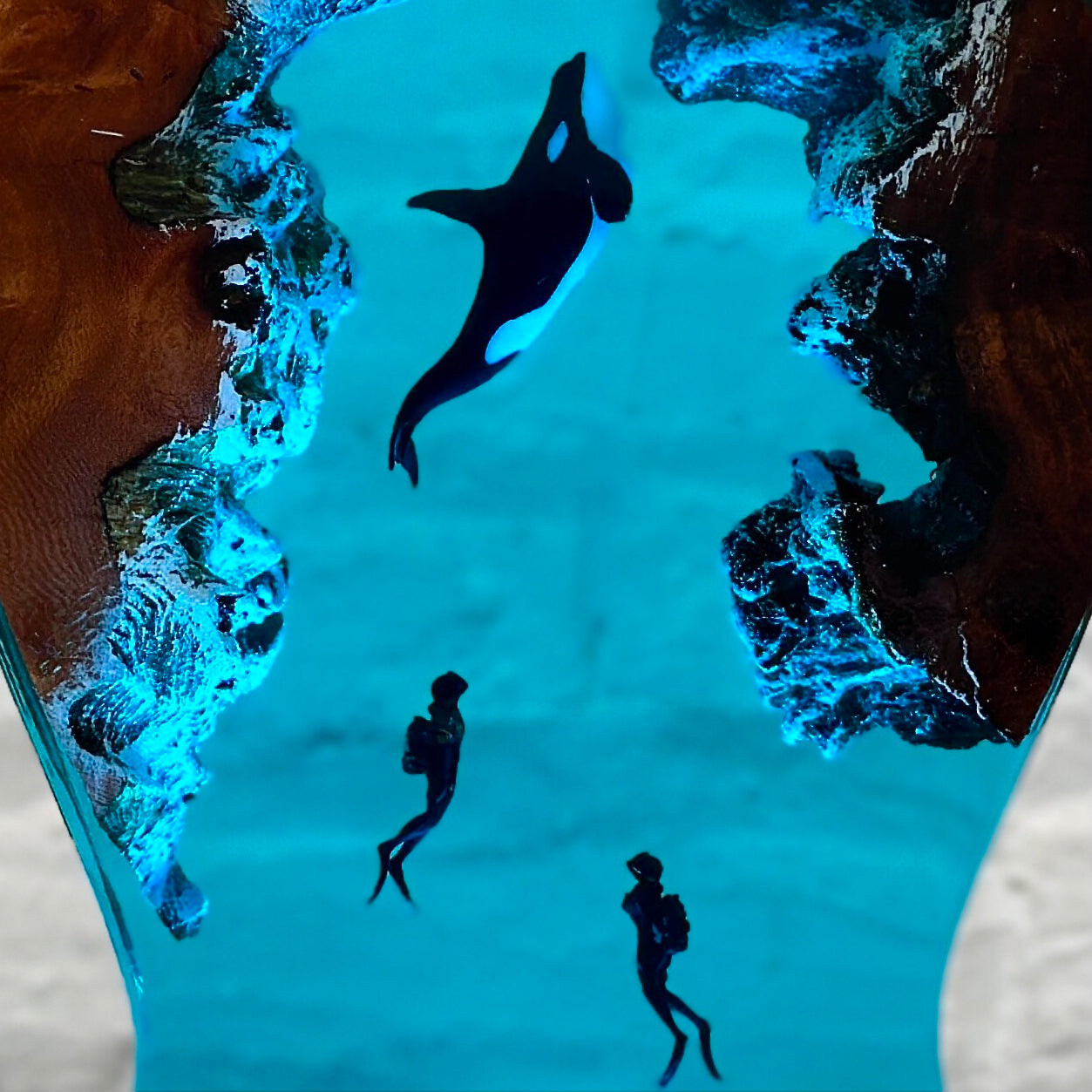 Orca headphone stand