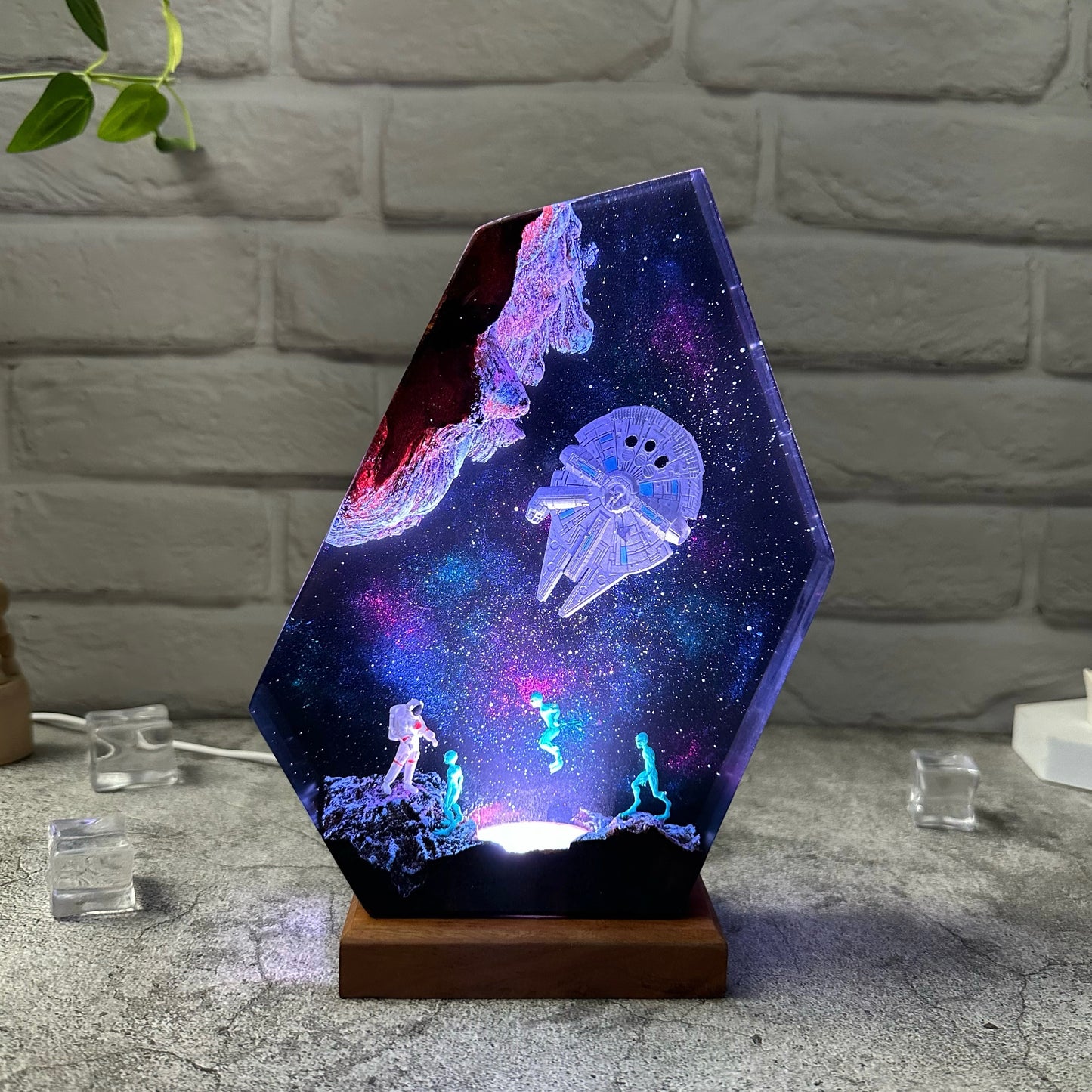 Aliens and astronauts resin lamp