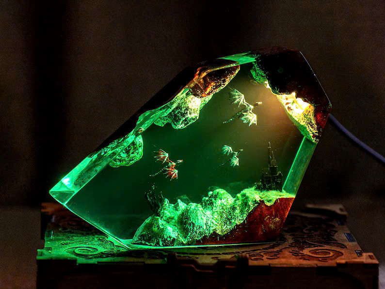 FOURTH WING Dragon Resin Night Light