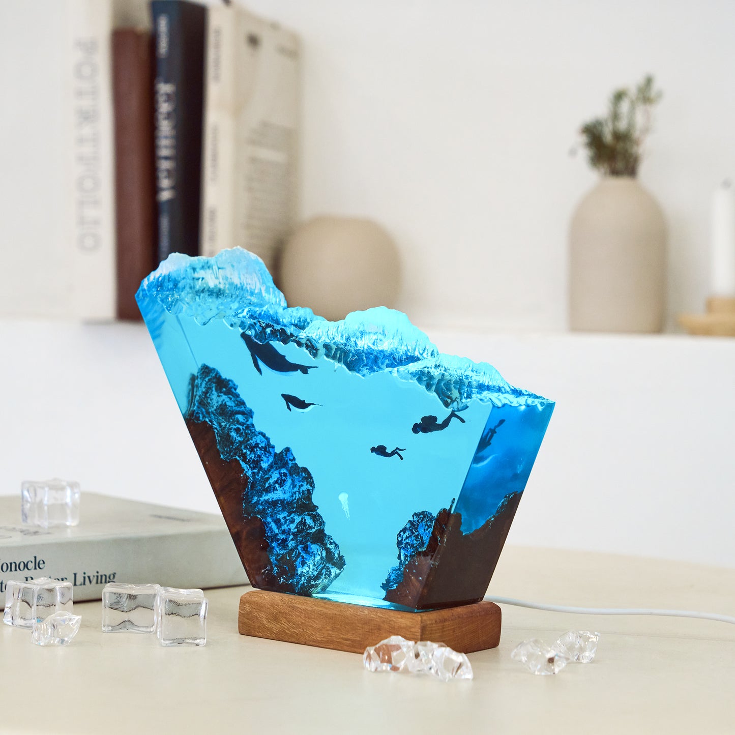 Humpback Whale resin epoxy lamp